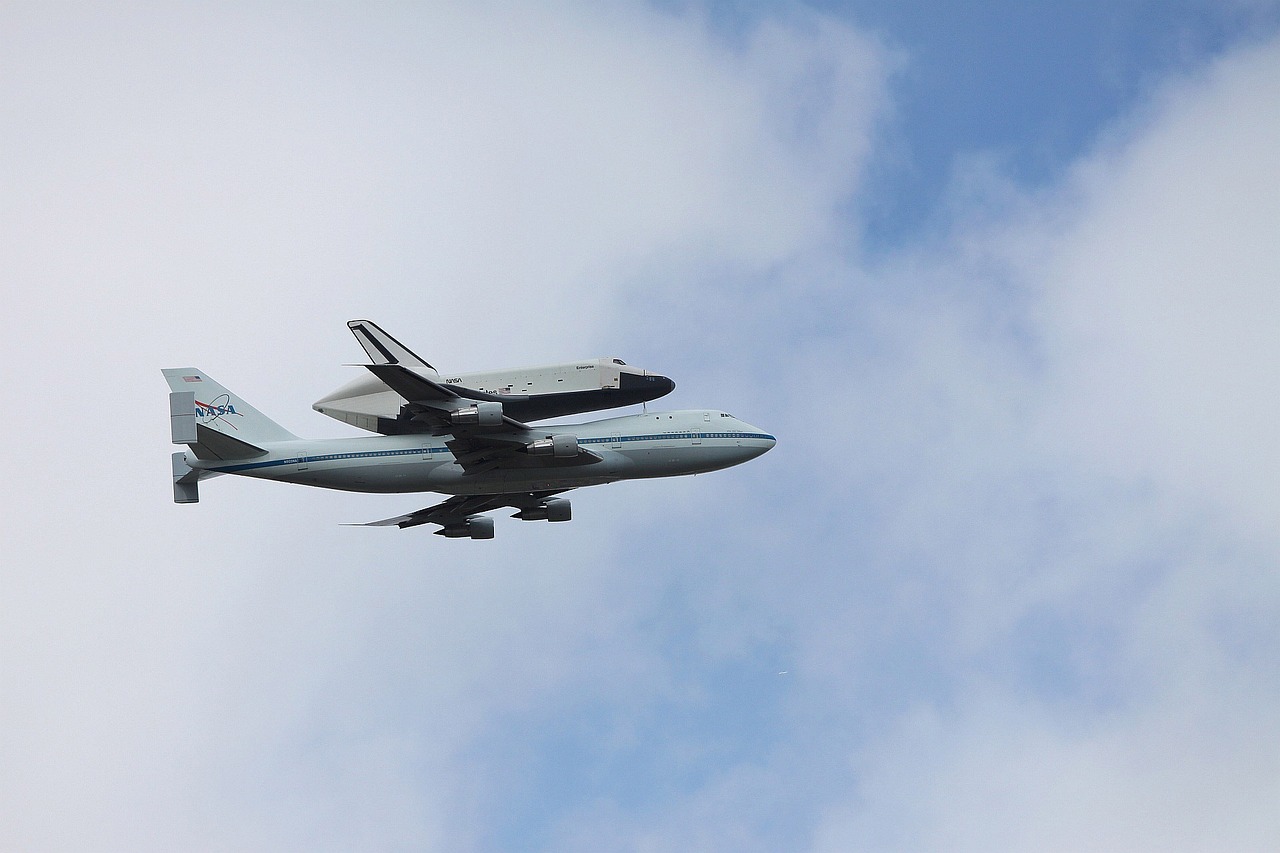 话机通信实名账号：变形金刚游戏详情下载教程app